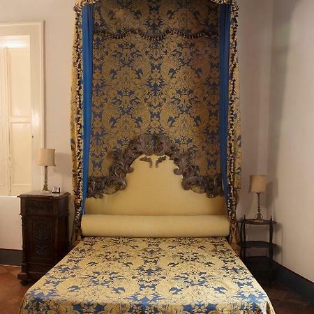 Il Teatro Di Nerone Leilighet Napoli Eksteriør bilde