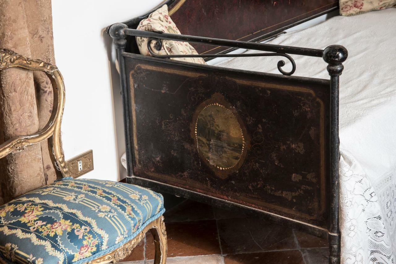 Il Teatro Di Nerone Leilighet Napoli Eksteriør bilde